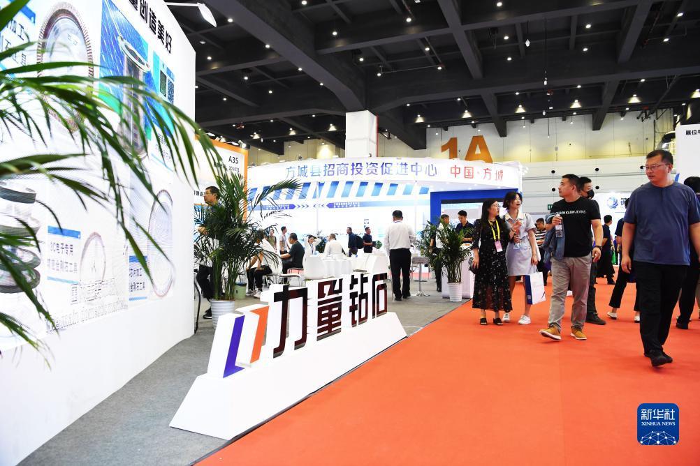 mg游戏网址